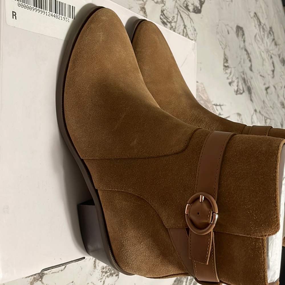 Taryn Rose weatherproof tan booties